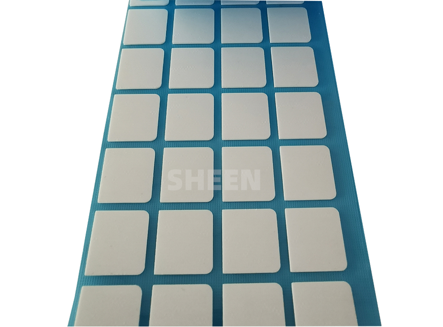 無矽導熱(rè)墊片