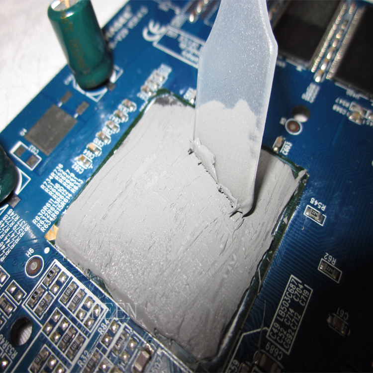 無矽導(dǎo)熱膏