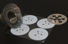 無矽(xī)導熱墊片(pian)