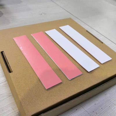 SF100-LFG導(dao)熱墊片(pian)