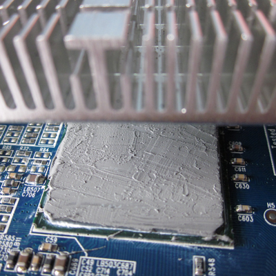 導熱(re)界面材料