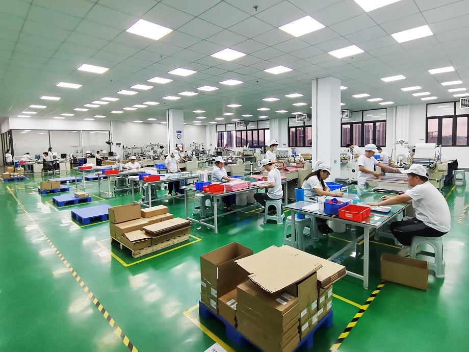 後工序、模切(qiē)&包裝車間2.jpg