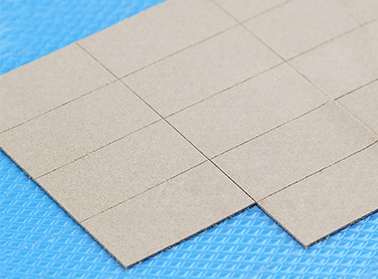 金剛石(shi)導熱矽膠墊(nian)片